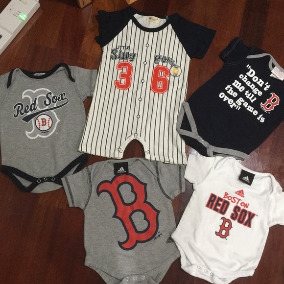 Boston Red Sox boy onesies bundle - Picture 1 of 8